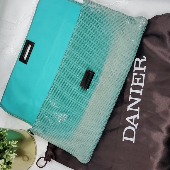 Danier Genuine Leather clutch Handbag ocean Blue (faded) - Picture 2 of 6